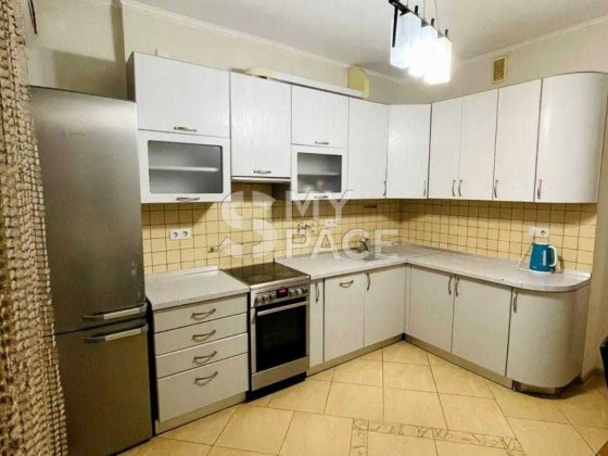 Терміново! Вул. Калнишевського 7,Мінський масив,Яскравий,Міністерський Київ