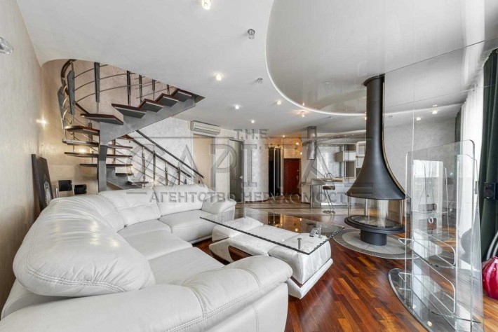 ДВУХУРОВНЕВАЯ!Уникальная квартира на Печерске с террасой, 170м2 - фото 1