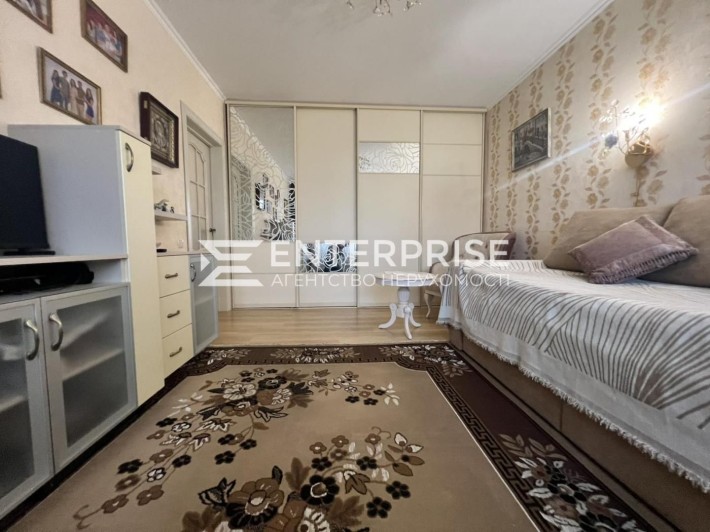 Продаж. 3к. квартира вул. Вацлава Гавела,  Соломянський р-н, Відрадний - фото 1