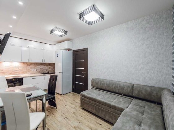 Продам свою 1-кімнатну квартиру метро АКАДЕММІСТЕЧКО жк.ГРЮНВАЛЬД. Киев