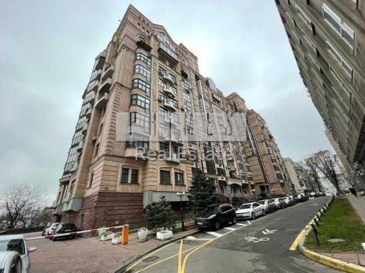 Продаж 3к квартири, вул. Паторжинського, 14, Центр - фото 1