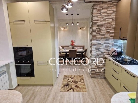 Відрадний. Продам 2к Метробудівська вул, 13/10. Метро Берестейська Київ