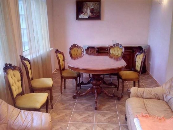 3-х кім. 119 м. Центр Царський будинок приваблива ціна без % Киев