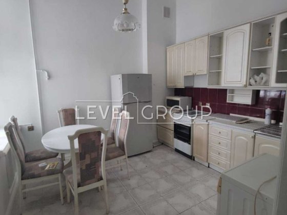 Продаж 2к квартири вул.Тарасівська 38 ЦЕНТР Шевченківський Київ