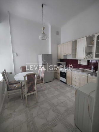 Продаж 2к квартири вул.Тарасівська 38 ЦЕНТР Шевченківський - фото 1