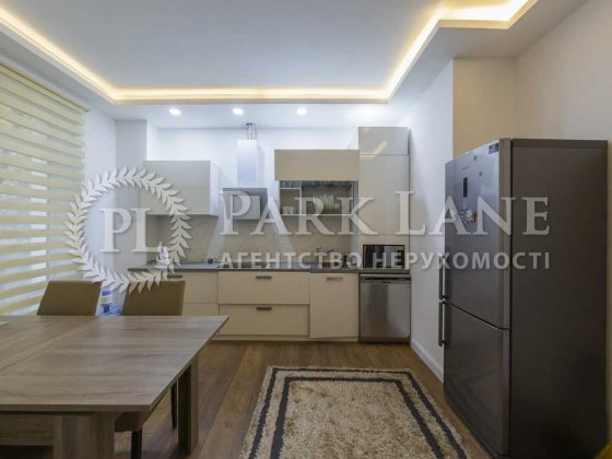 2к Дегтярна 11 Поділ Град Воздвиженка Андріївський узвіз центр Київ