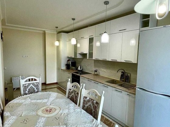 БЕЗ% Продається 3-х квартира в ЖК Медовий  по вул.Кадетський гай 10 юа Київ