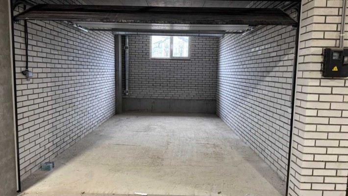 Здам в оренду ГАРАЖ БІЛЯ АГОРИ! - фото 1