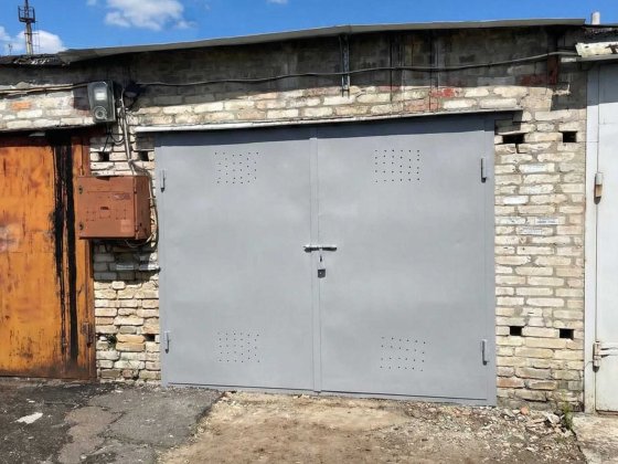 Оренда гаража / склад / майстерня / стоянка / підсобка комірка переїзд Луцьк