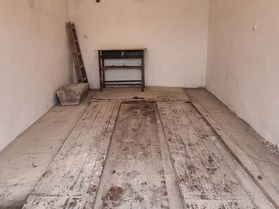 Оренда цегляного гаража. Черновцы