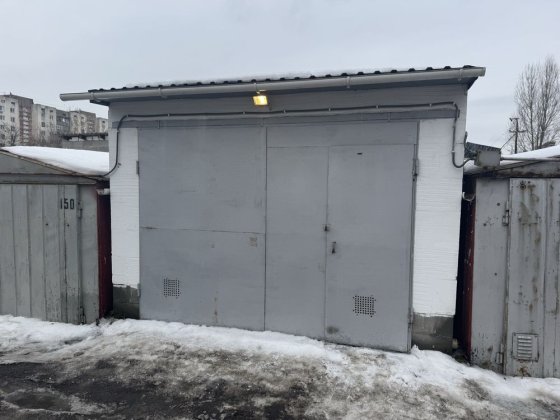 Гараж на Світлицького