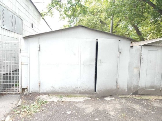 Гараж 22 м2, вул. Половецька 16Б, Татарка, Шевченківський район Киев