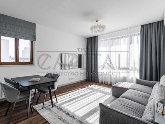 Продаж 2-к квартири 65 м² | ЖК Turgenev | Кониського | Центр Киев