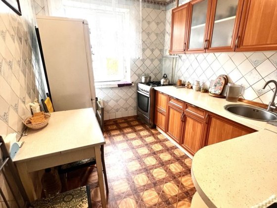 Продаж 3 кімн.квартири,вул.Депутатська 6 Киев