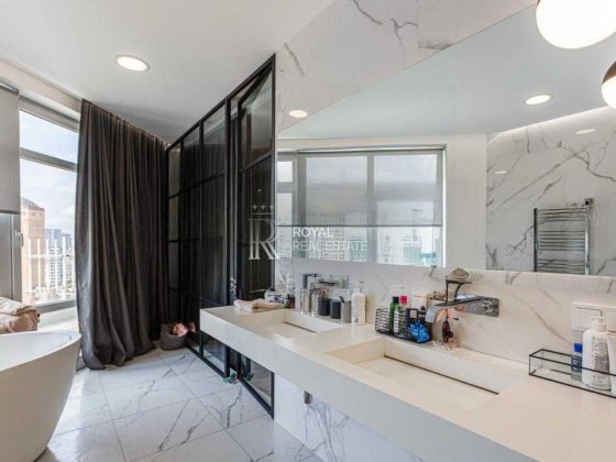 Продаж Квартира 3кім. 206м2  ЖК «Андерсон» Паркінг Метро Киев