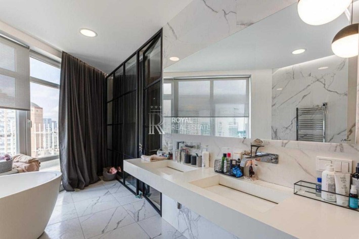 Продаж Квартира 3кім. 206м2  ЖК «Андерсон» Паркінг Метро - фото 1