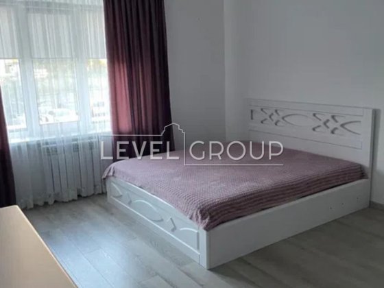 Продається 1-кімн. простора кв.  вул. Доківська, ЖК “Атлант” Київ