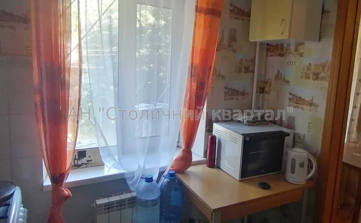 метро Вокзальна Соломʼянка вулиця Тополєва 5 - фото 1