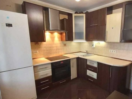 1-кімнатна квартира по вул. Федора Ернста Київ