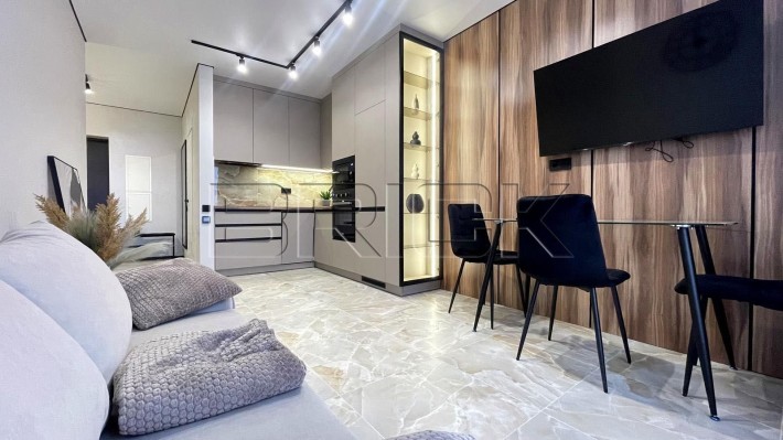 ЖК Варшавський 2 Продаж 1к вул Олеся 9а ТРЦ RETROVILLE Подільський рн - фото 1