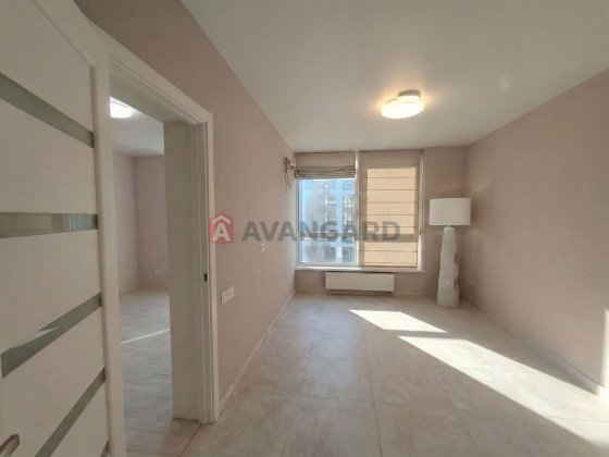 ЖК Варшавський.ТЦ  Ретровіль Київ