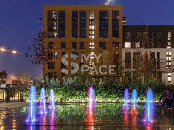 Нивки, Файна Таун, Шевченківський,Салютна Киев