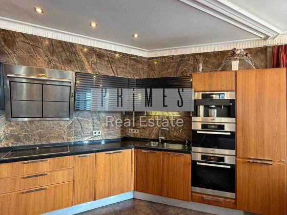 Продаж 3к квартири, вул. Почайнинська 70, Поділ Киев