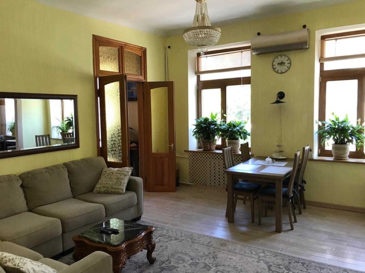 Без %. Майдан Незалежності Хрещатик.3к. кв-ра (60м2), Михайлівська 21. - фото 1