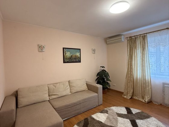 Продаж двокімнатної квартири М.Контрактова площа вулиця Хорива, 33 Киев