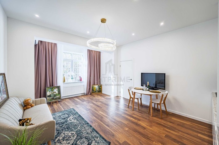 Стильна та автономна 2К квартира в ЖК «Notting Hill» - фото 1