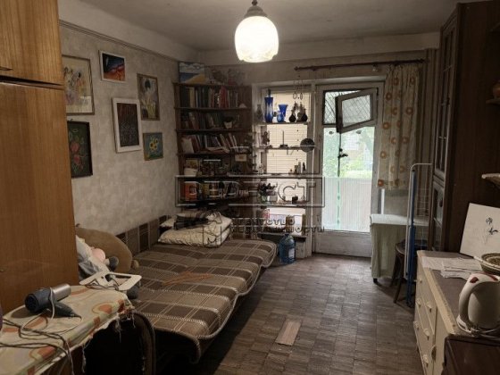 Продаж 2 кімнат в 3к квартирі Борщагівська 14а / Борщаговская 14а Киев