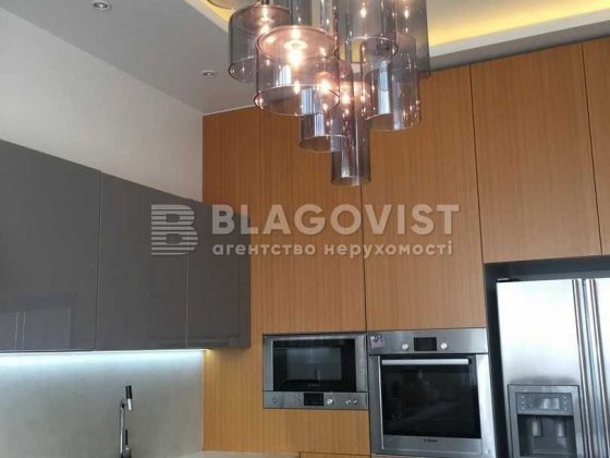 84.6 м. 2 кім. Жилянська новий будинок з ремонтом Київ