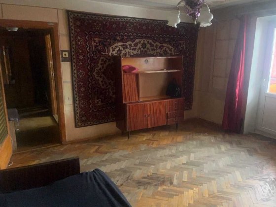 Продається  2к  вул.Гетьмана Кирила Розумовського, буд. 12А Киев