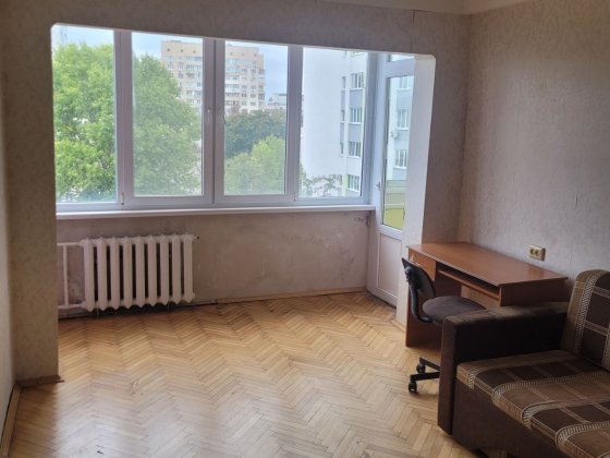 2-к, вул. Білоруська, м. Лук'янівська Київ