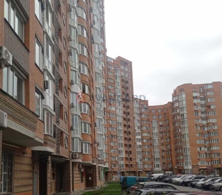 Академмістечко. 109 кв м 3х кімн на Осінній - фото 1