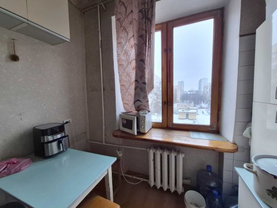 ‼️Двокімнатна Сталінка під ремонт, біля метро Нивки, Святошин‼️ Київ