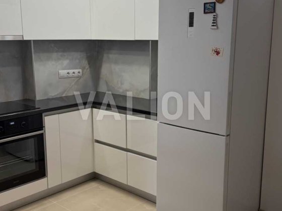 Продаж 1к квартири  с ремонтом  вул Єрнста 16 Б.  Без % Киев