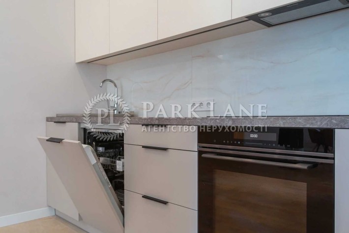 Франка Івана 13 центр Золоті ворота евроремонт без комісії - фото 1