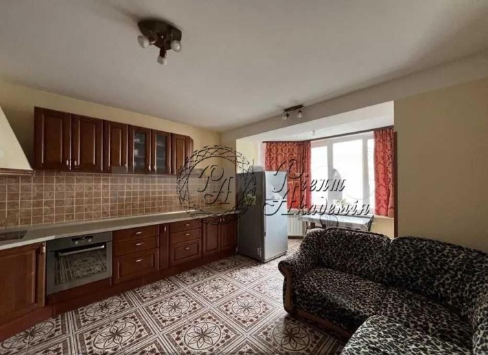 Продаж 2-кімн квартири на вул. Борщагівська, 206 - фото 1