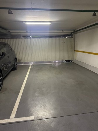 Паркомісце Жилянська 59 Паркінг Дипломат Холл ЖК Аурум - фото 1