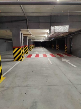 Оренда паркомісця Під Голоском, паркомісце в підземному паркінгу - фото 1