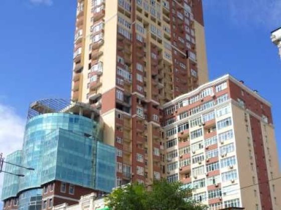 Здам в оренду паркомісце ЖК Елегант, Вул. Жилянська 118, Б-ц 118 Tower