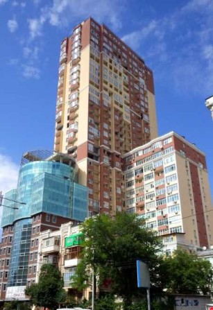 Здам в оренду паркомісце ЖК Елегант, Вул. Жилянська 118, Б-ц 118 Tower - фото 1