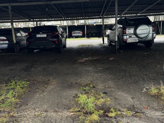 Стоянка оренда/продаж