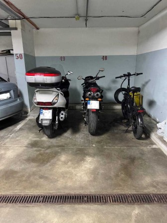 Мотомісто в підземному паркінгу м Дорогожичі Шулявська Дорогожичи - фото 1