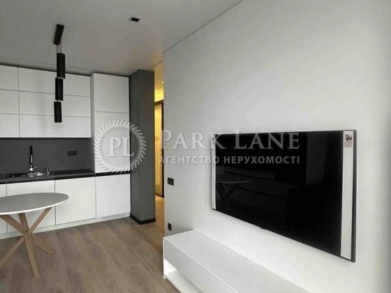 Набережно-Рибальська дорога, 27, DOCK32, Оболонь, парк Наталка, Поділ Київ