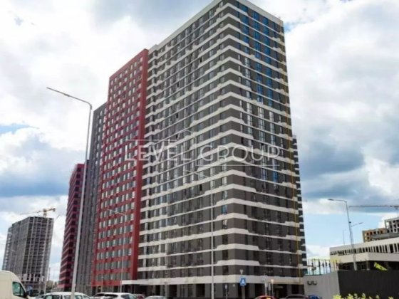 ЖК Варшавський 3,  8 поверх, Подільський район, близькість центру Київ