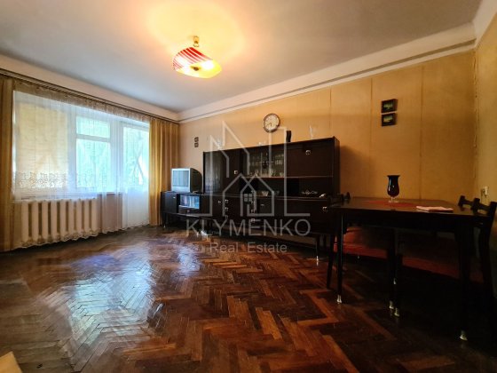 Продаж двустороньої 2к на Нивках, ГАЗ, 3 поверх, Турчина 12в Київ