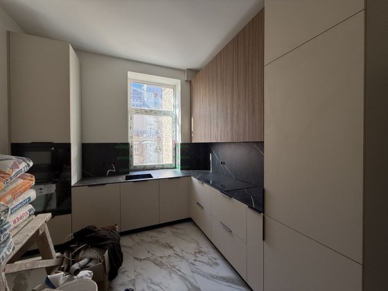 Продам 3-к 90 м2 Хрещатик Тараса Шевченко Чикаленко Центр Центр Без% Киев