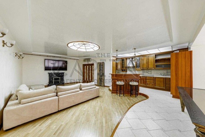 НАЙКРАЩА ЕКСКЛЮЗИВНА квартира 250м2 з зимовим садом Тургенівська ЦИРК - фото 1